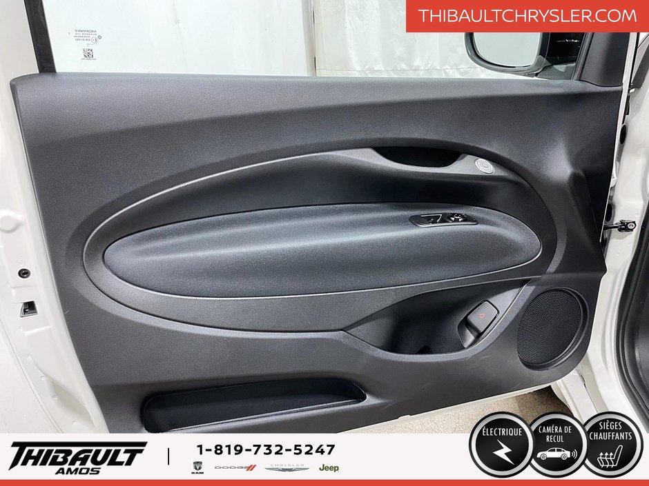 2025 Fiat 500e RED