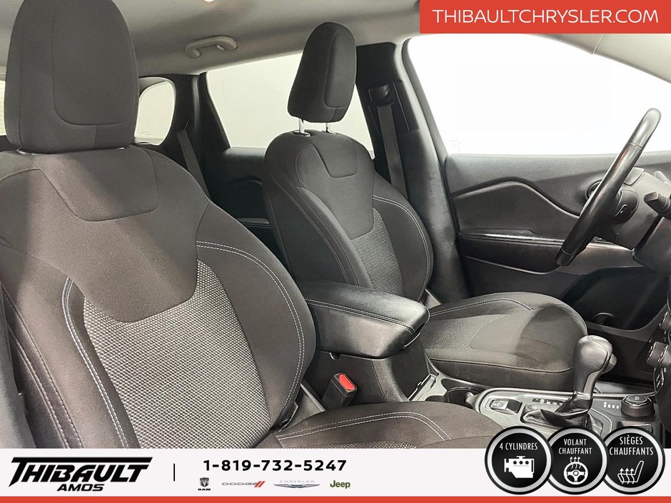 2021 Jeep Cherokee Sport