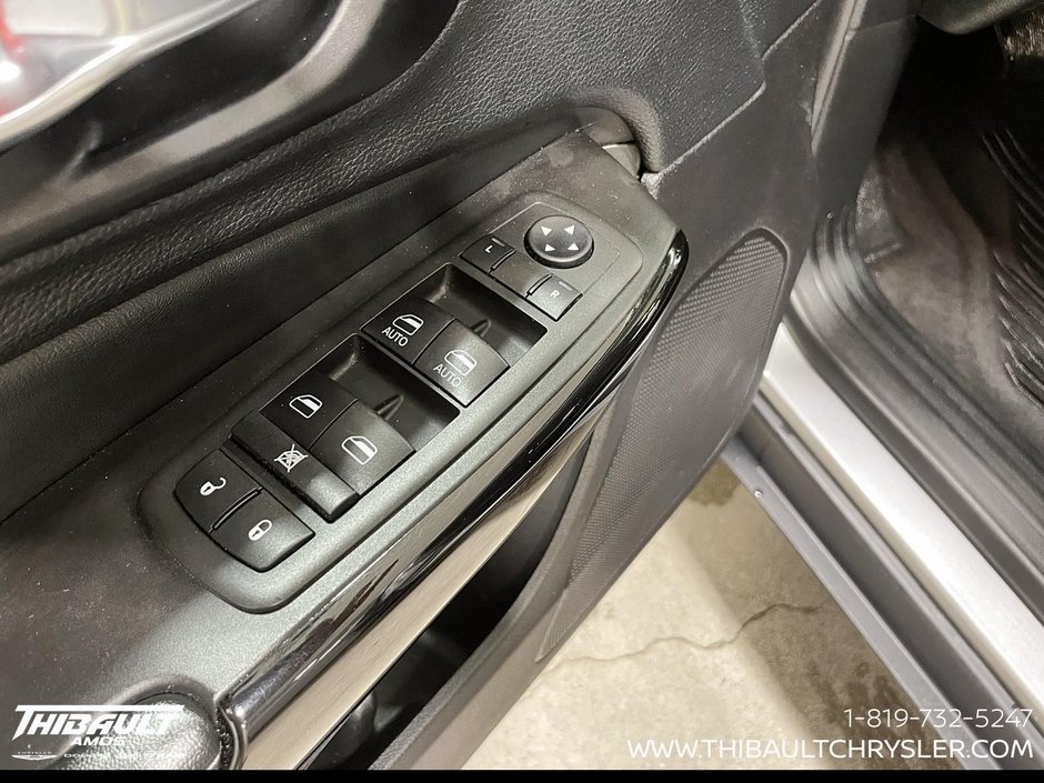 2021 Jeep Cherokee Altitude