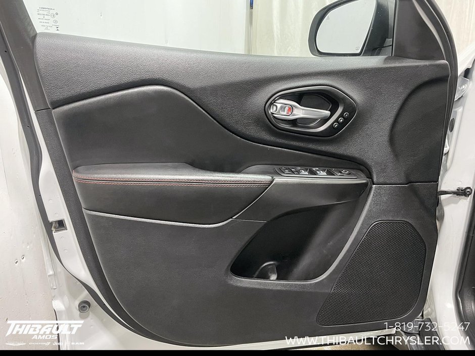 2021 Jeep Cherokee Trailhawk Elite