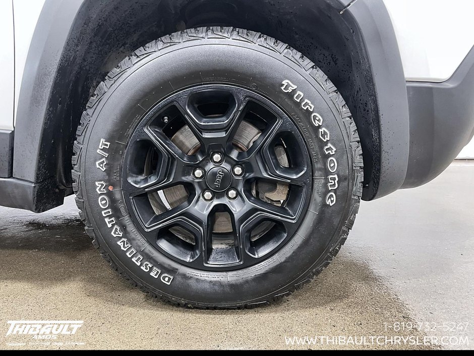 2021 Jeep Cherokee Trailhawk Elite