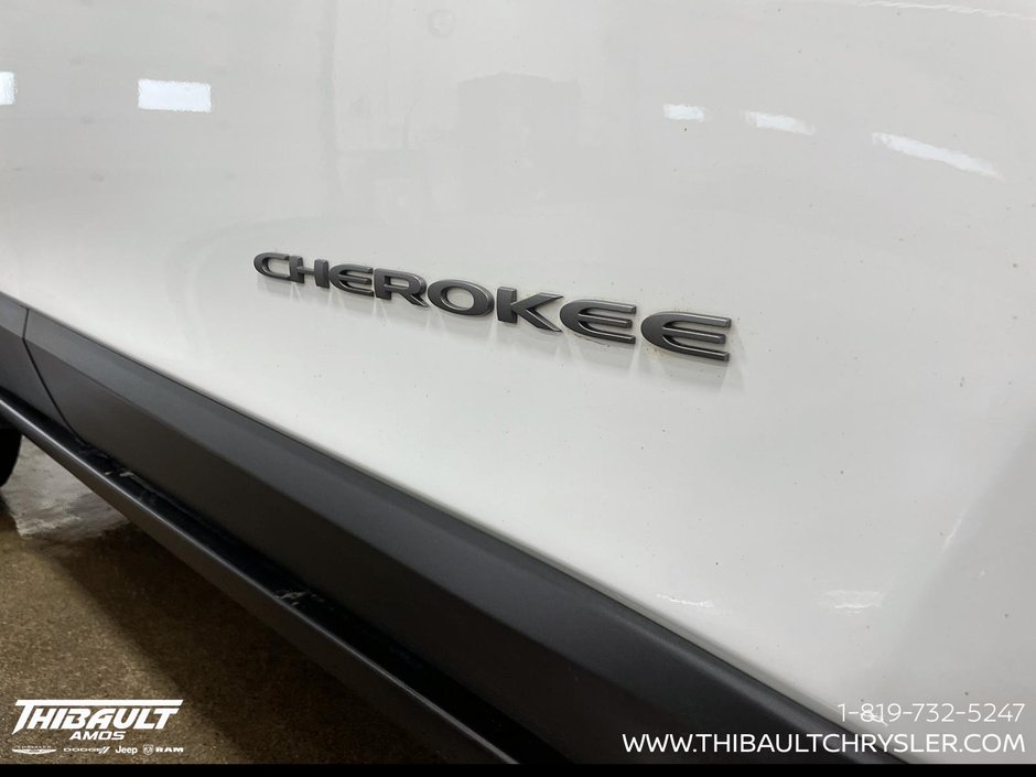 2021 Jeep Cherokee Trailhawk Elite
