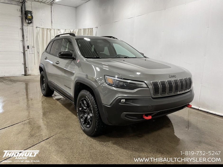 2022 Jeep Cherokee Trailhawk