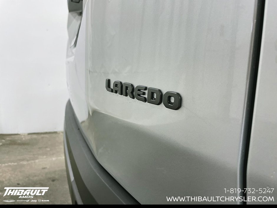 2026 Jeep Cherokee LAREDO