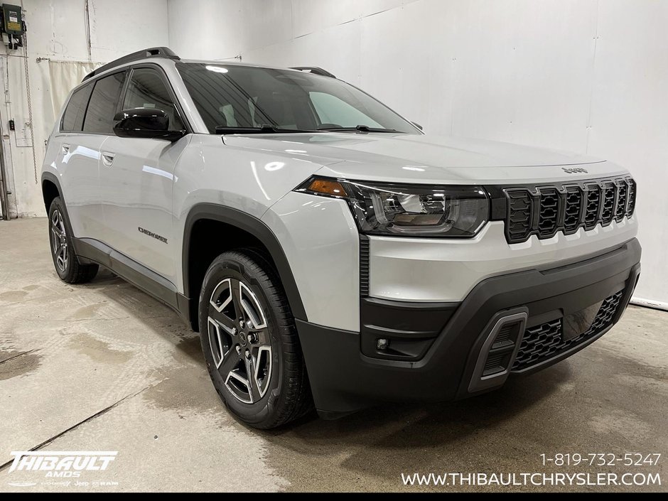 2026 Jeep Cherokee LAREDO