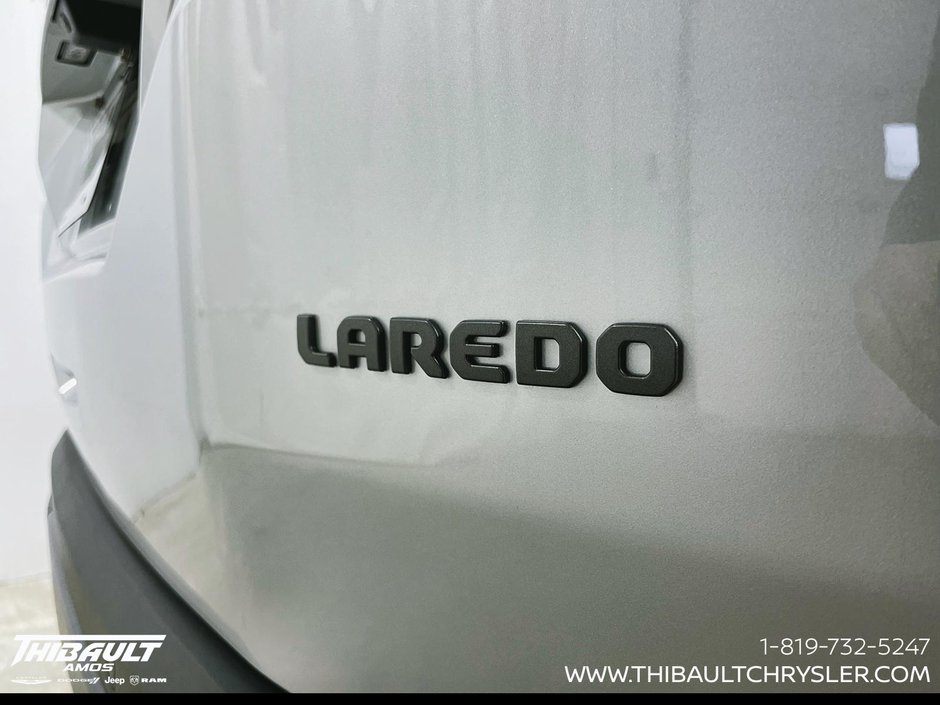 2026 Jeep Cherokee LAREDO