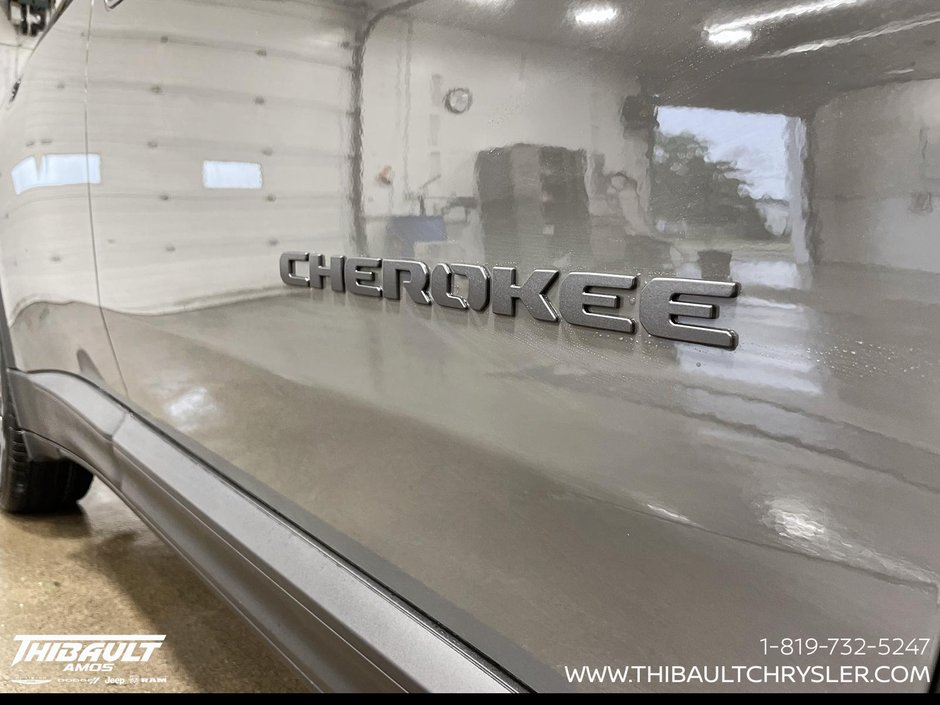 2026 Jeep Cherokee BASE