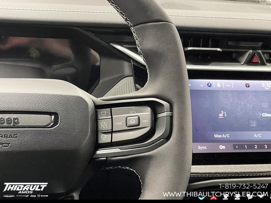 2026 Jeep Cherokee BASE
