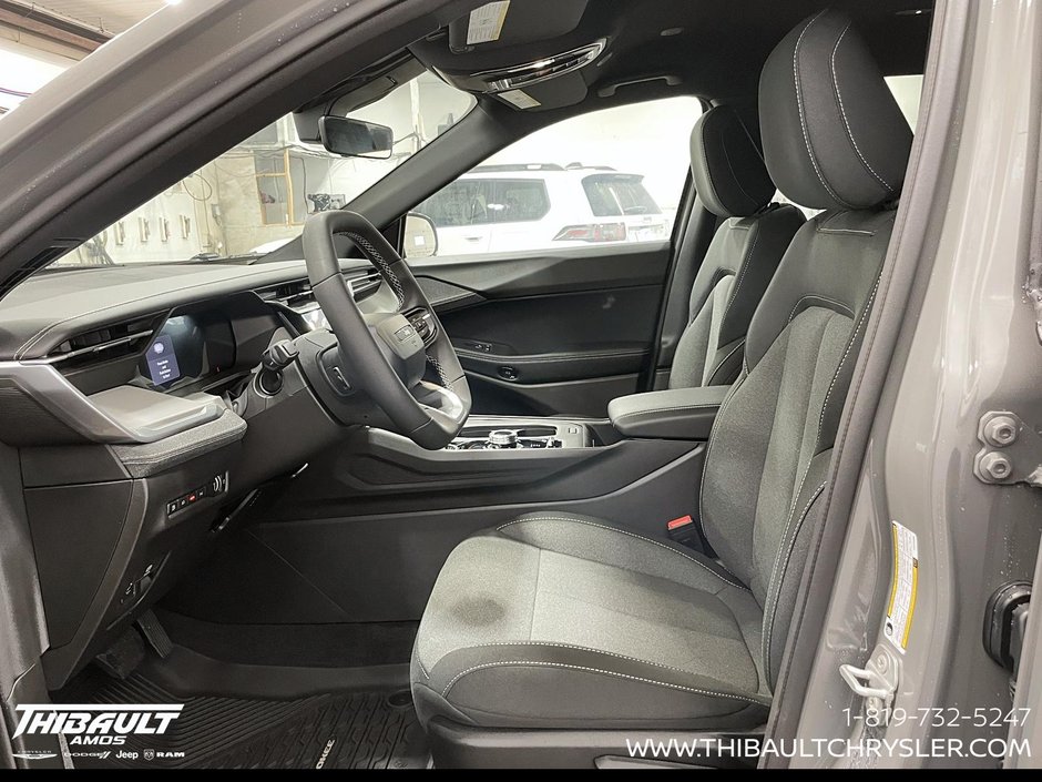 2026 Jeep Cherokee BASE