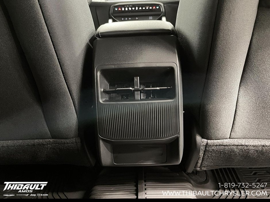 2026 Jeep Cherokee BASE