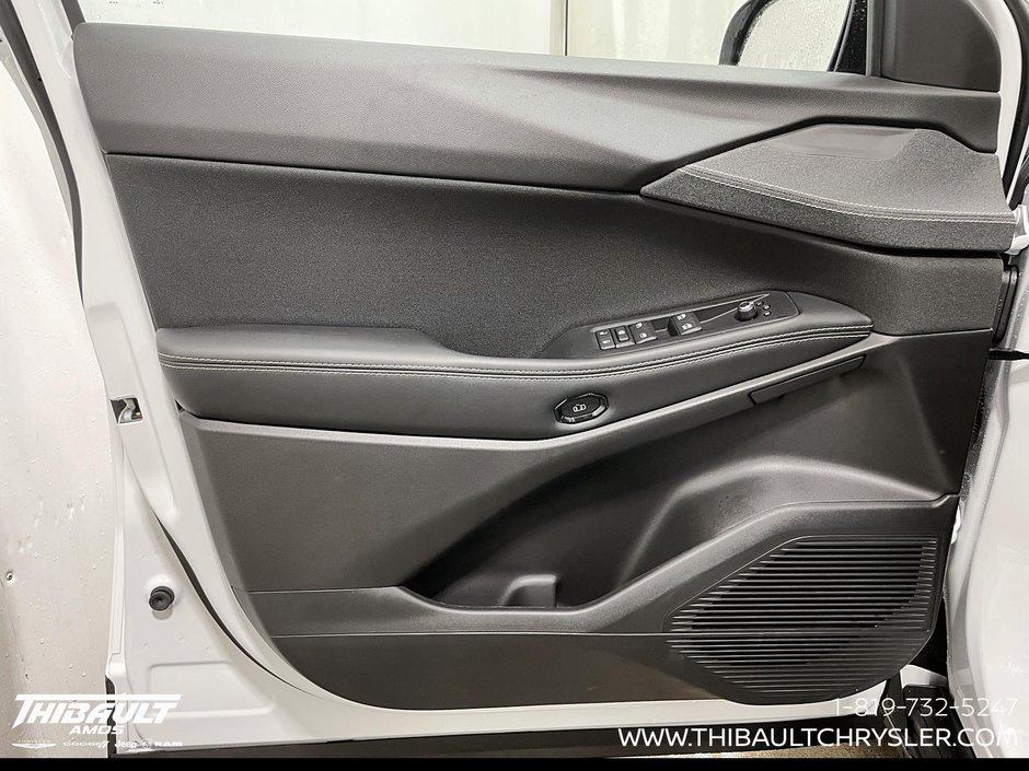 2026 Jeep Cherokee BASE
