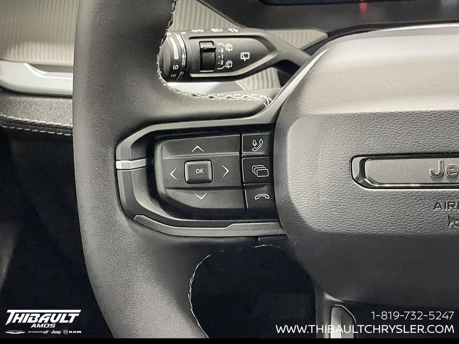 2026 Jeep Cherokee BASE