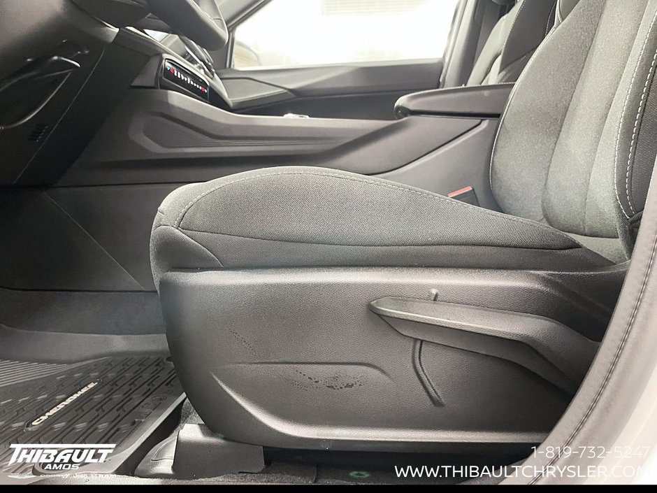 2026 Jeep Cherokee BASE
