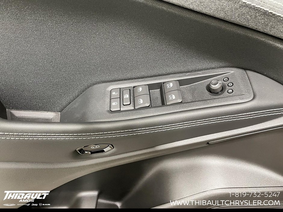 2026 Jeep Cherokee BASE
