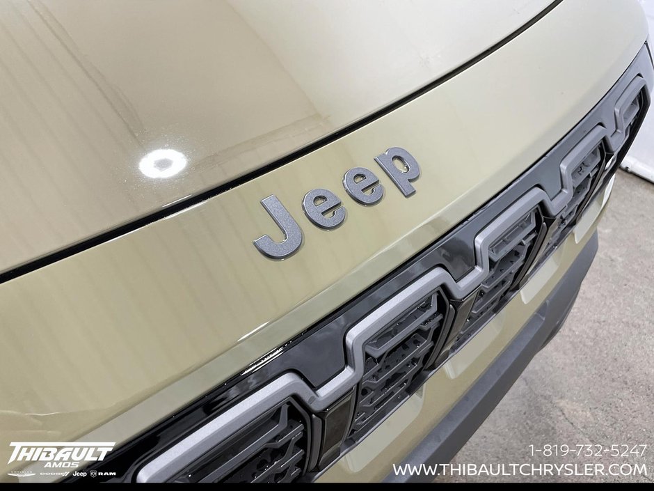 2026 Jeep Cherokee BASE