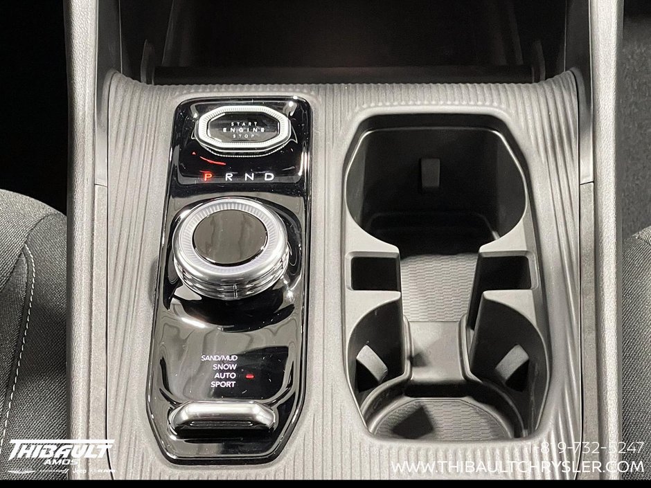 2026 Jeep Cherokee BASE