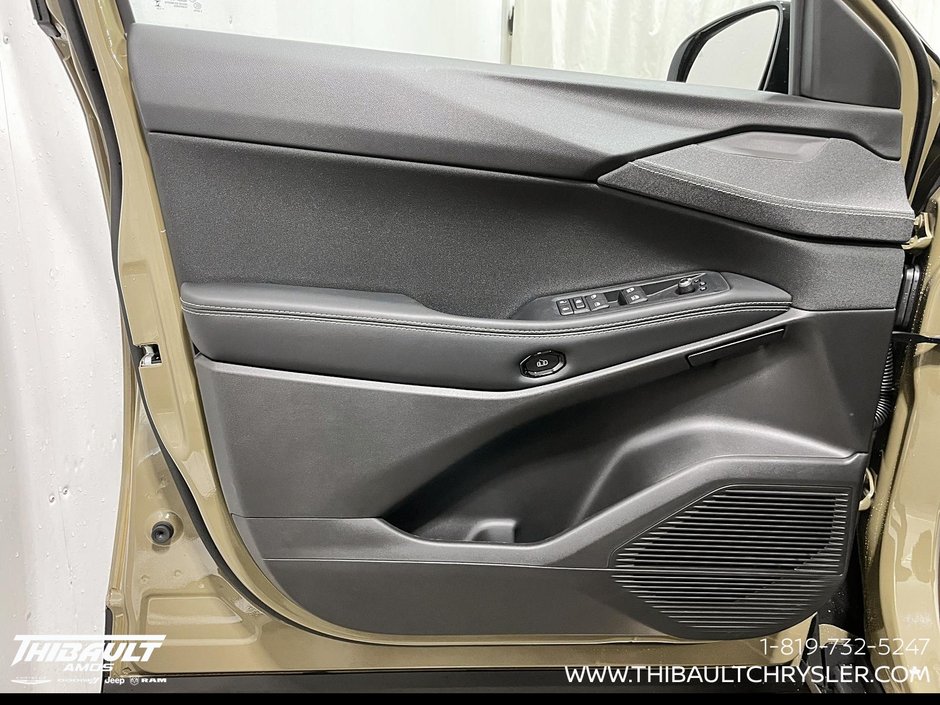 2026 Jeep Cherokee BASE