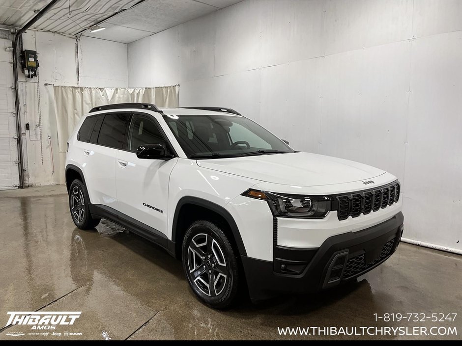 2026 Jeep Cherokee LAREDO