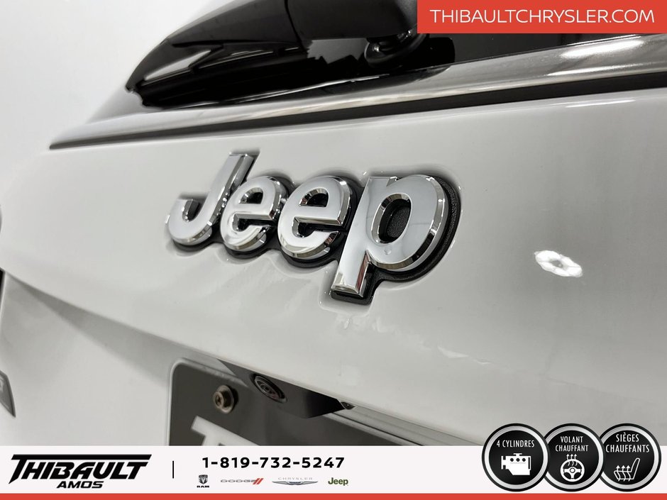 2025 Jeep Compass SPORT