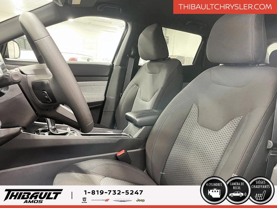 2026 Jeep Compass SPORT