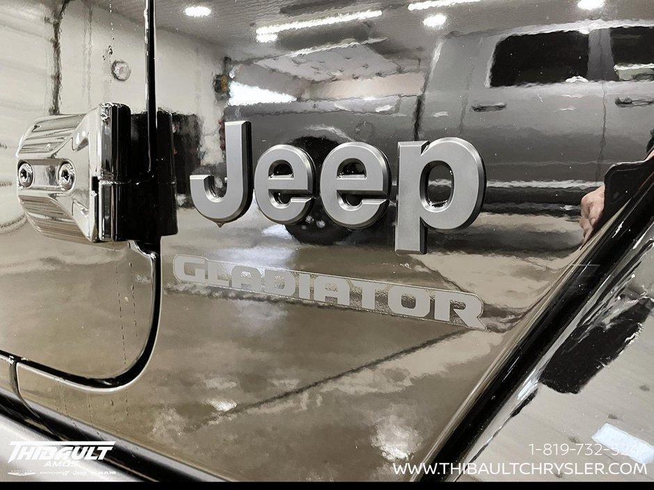 2026 Jeep Gladiator WILLYS