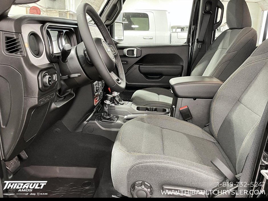 2026 Jeep Gladiator WILLYS