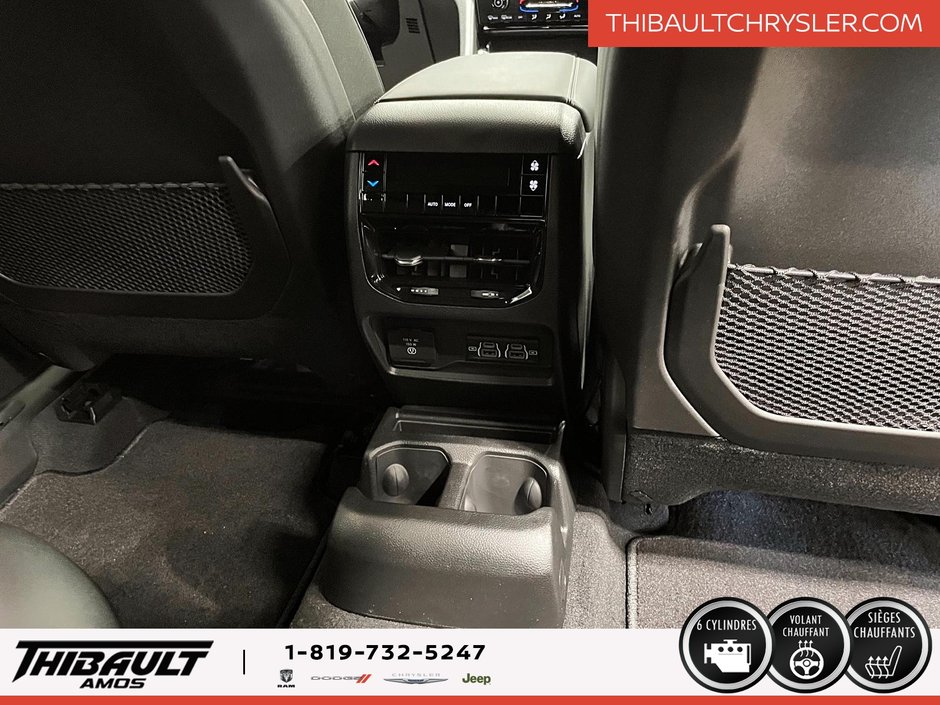 Jeep Grand Cherokee L ALTITUDE 2025