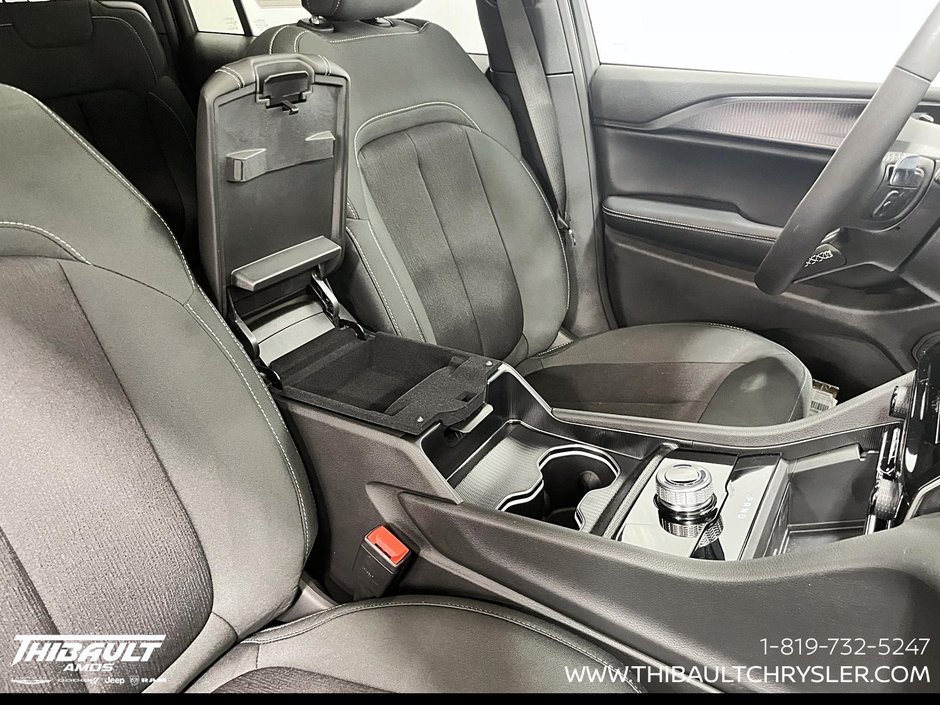 2026 Jeep Grand Cherokee L LAREDO X
