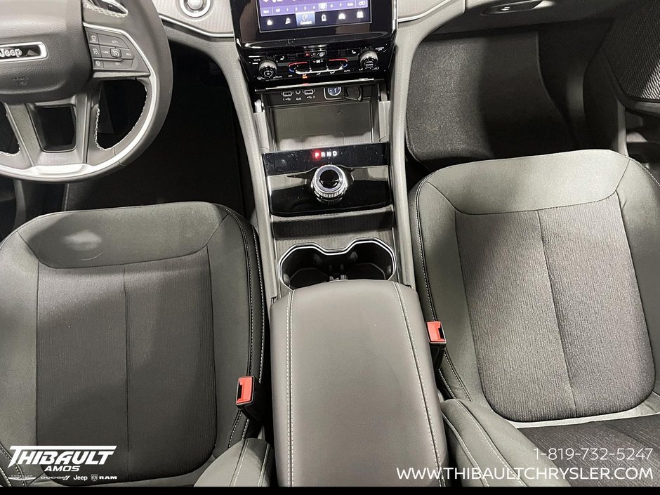 2026 Jeep Grand Cherokee L LAREDO X