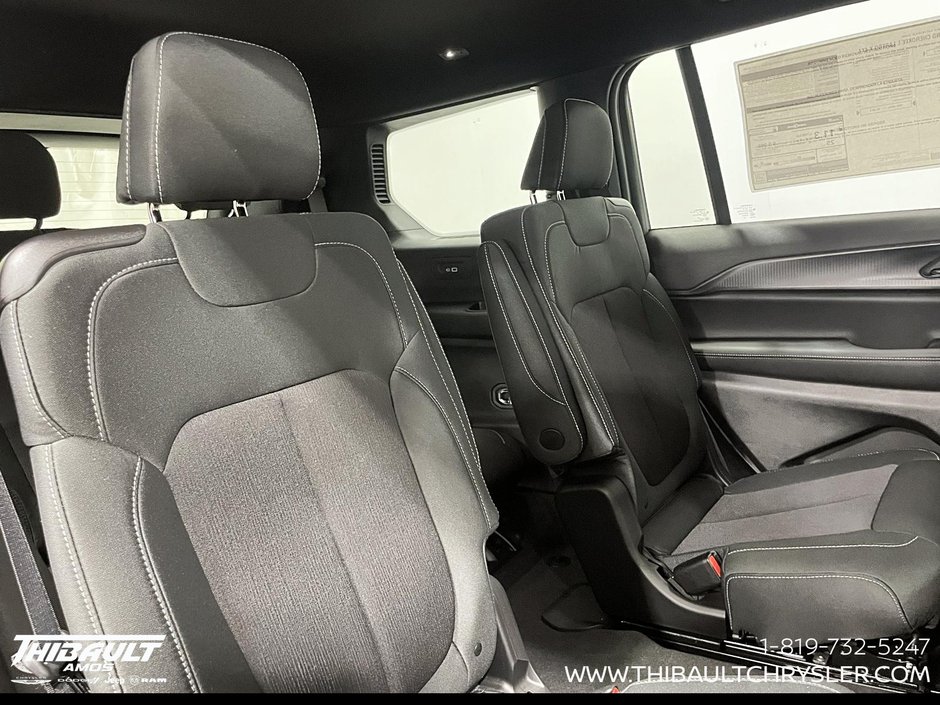 2026 Jeep Grand Cherokee L LAREDO X