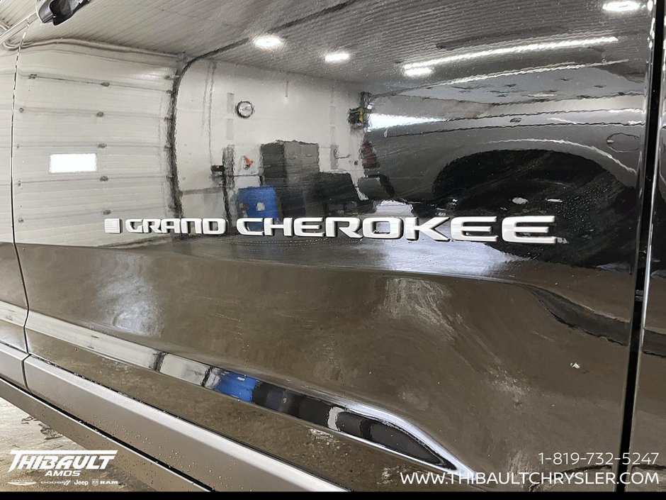 2026 Jeep Grand Cherokee L LAREDO