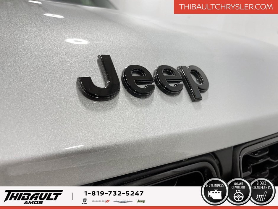 Jeep Grand Cherokee LAREDO ALTITUDE 2025