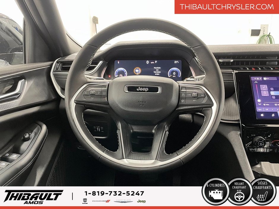 Jeep Grand Cherokee LAREDO ALTITUDE 2025