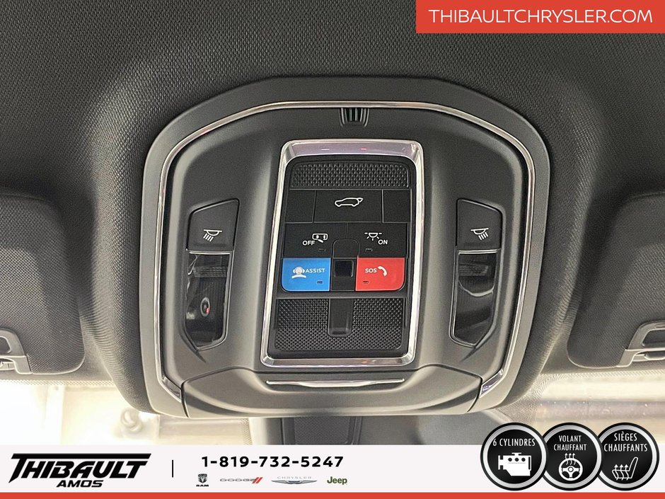 Jeep Grand Cherokee LAREDO ALTITUDE 2025