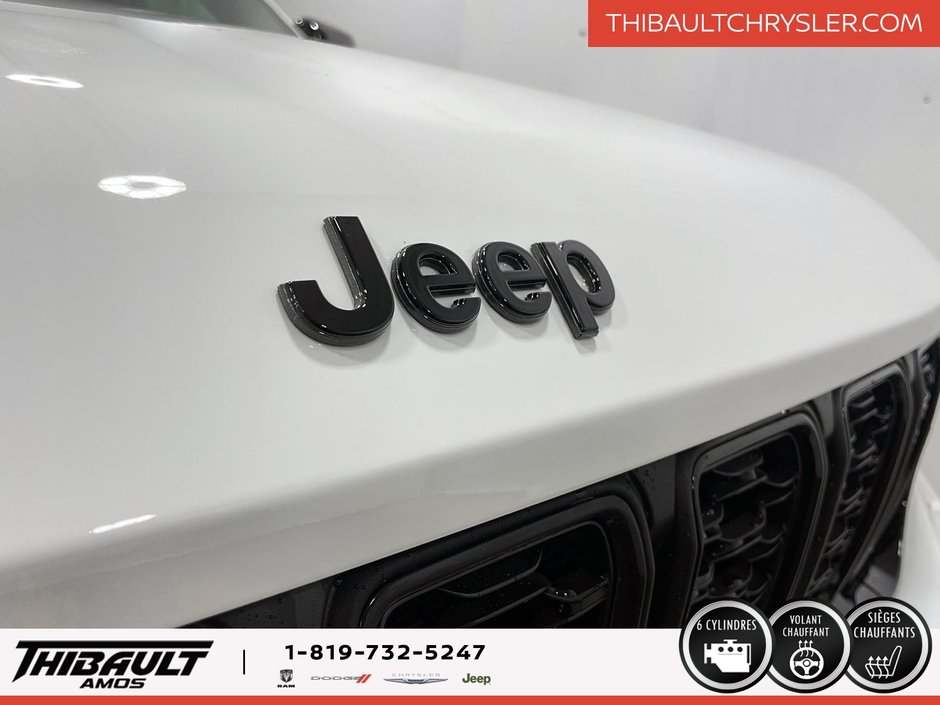 Jeep Grand Cherokee LAREDO ALTITUDE 2025