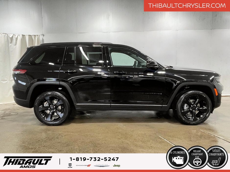 Jeep Grand Cherokee LAREDO ALTITUDE 2025