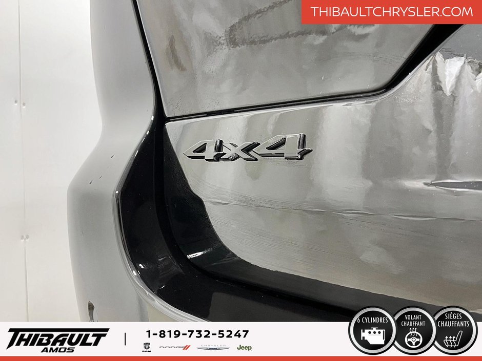 Jeep Grand Cherokee LAREDO ALTITUDE 2025
