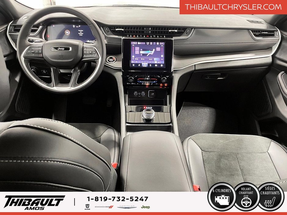 Jeep Grand Cherokee LAREDO ALTITUDE 2025