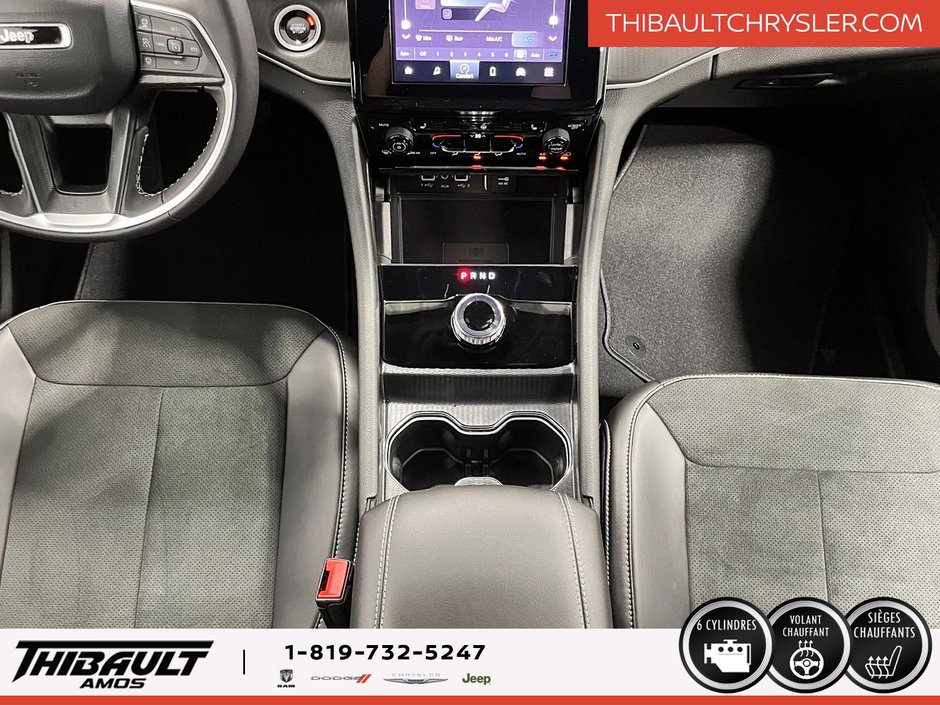 Jeep Grand Cherokee LAREDO ALTITUDE 2025