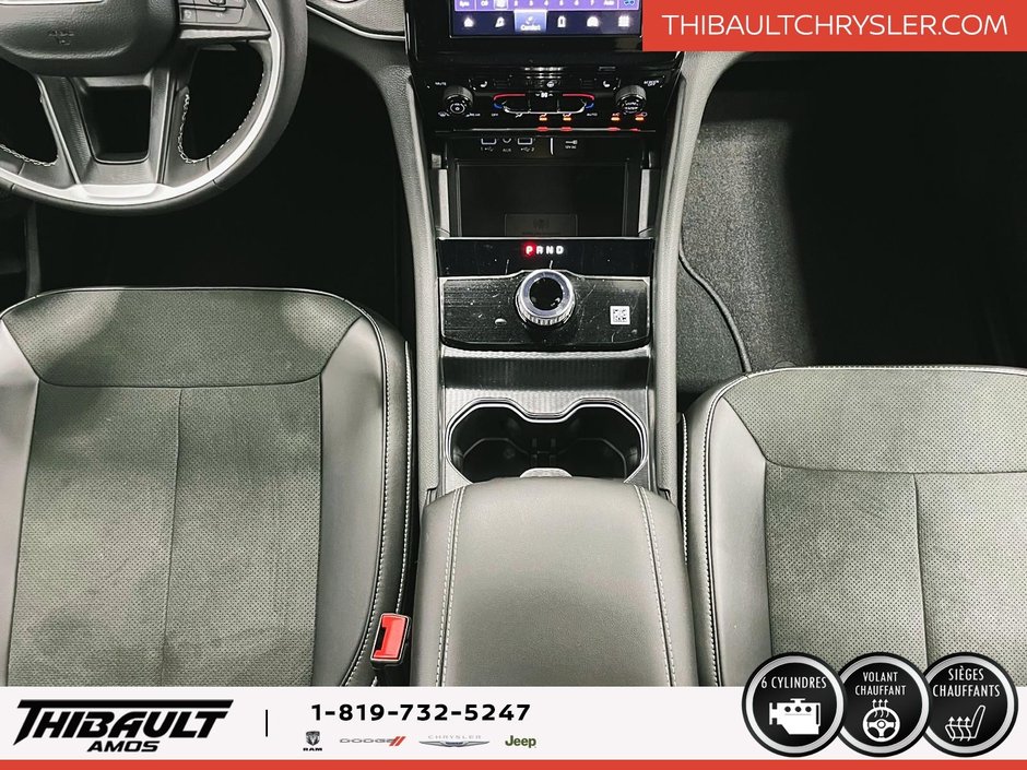 2025 Jeep Grand Cherokee LAREDO ALTITUDE