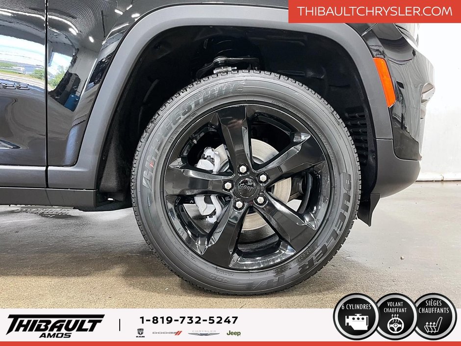 2025 Jeep Grand Cherokee LAREDO ALTITUDE