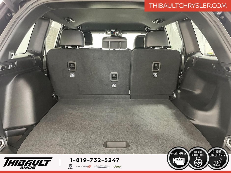 2025 Jeep Grand Cherokee LAREDO ALTITUDE