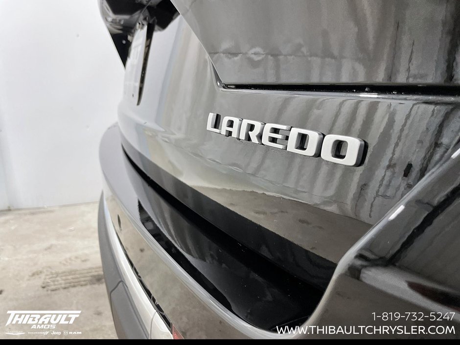 2026 Jeep Grand Cherokee LAREDO