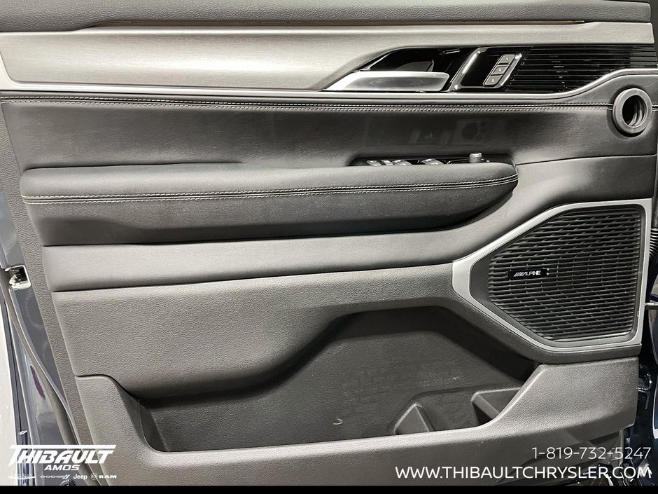 2026 Jeep Grand Wagoneer L BASE