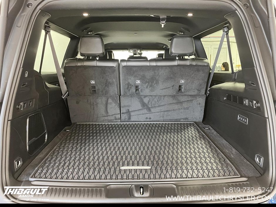 2026 Jeep Grand Wagoneer L BASE