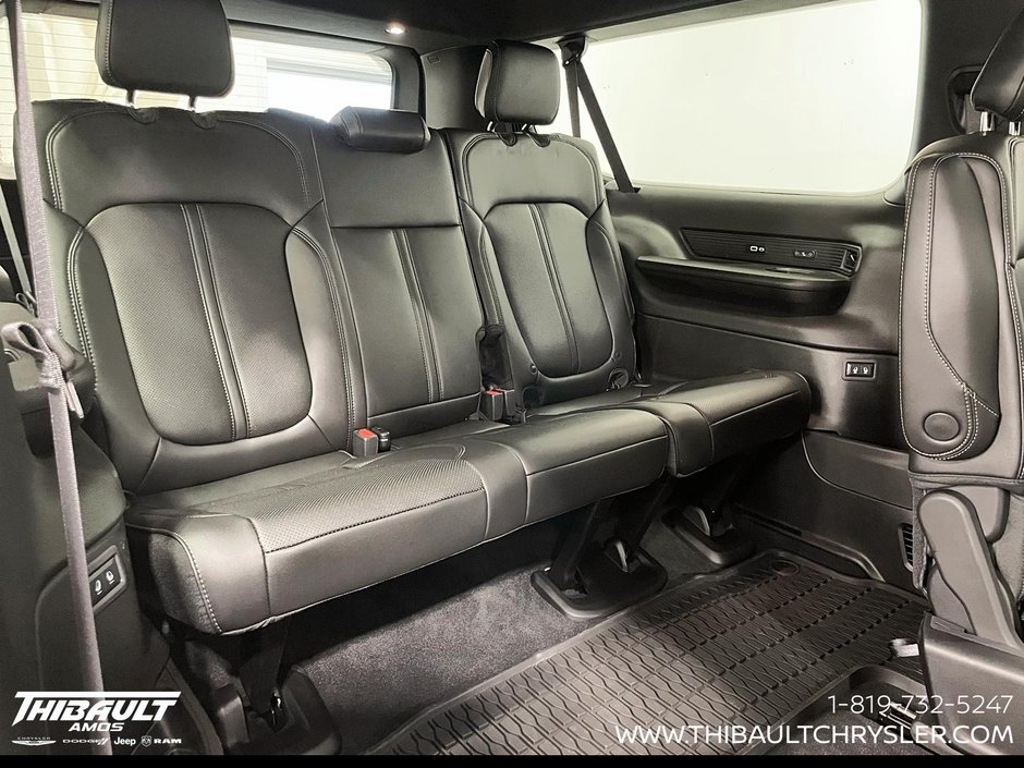 2026 Jeep Grand Wagoneer L BASE