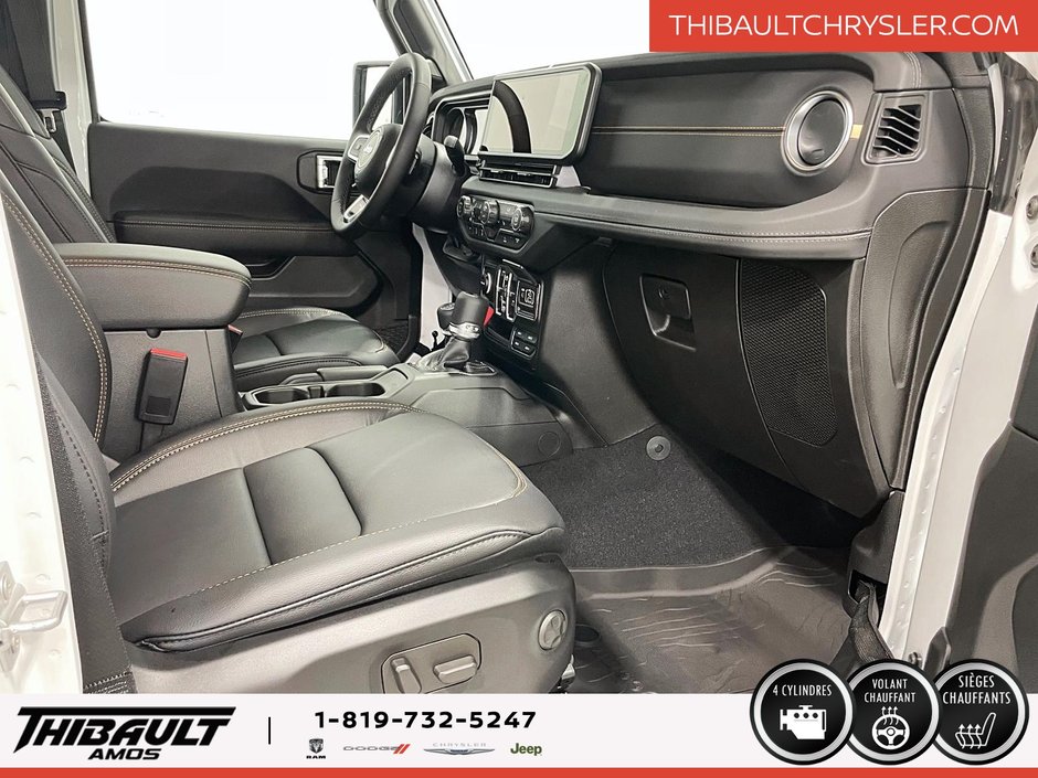 Jeep WRANGLER 4-Door SAHARA 2025