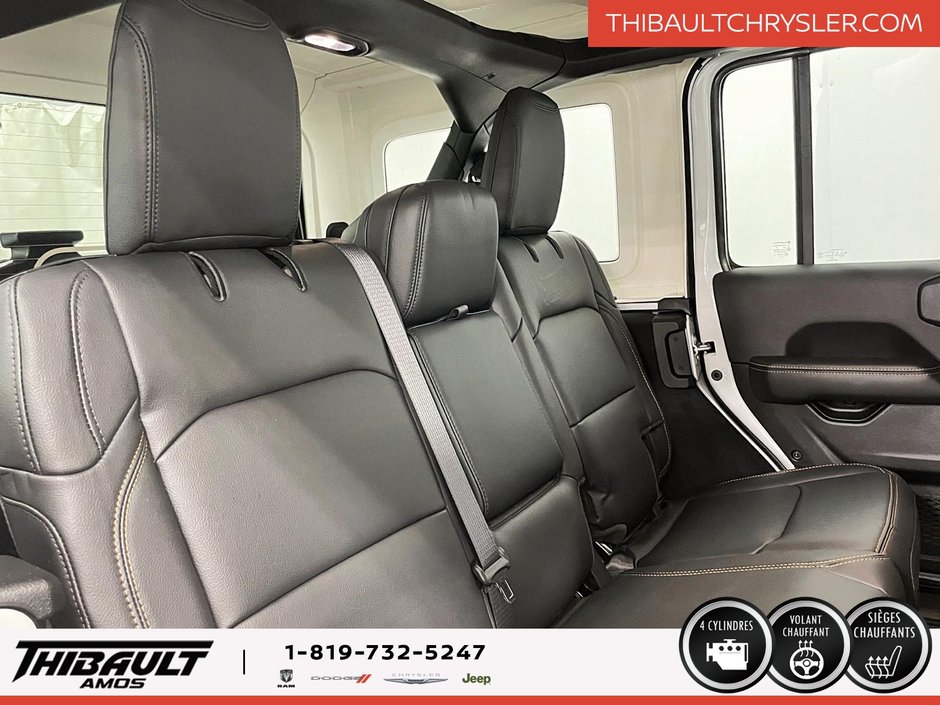 Jeep WRANGLER 4-Door SAHARA 2025