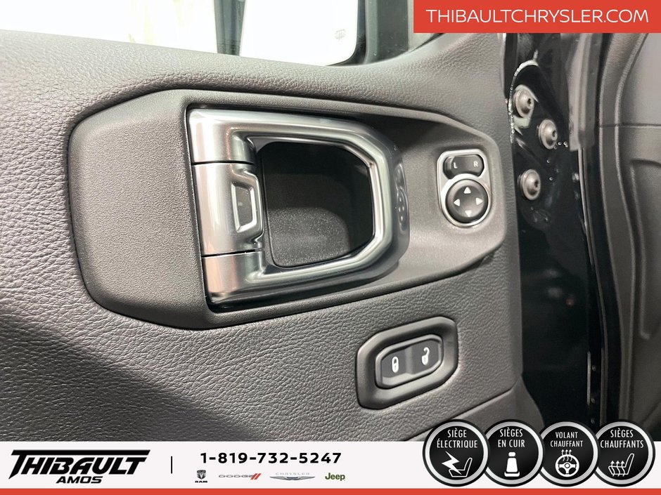 Jeep WRANGLER 4-Door SAHARA 2025