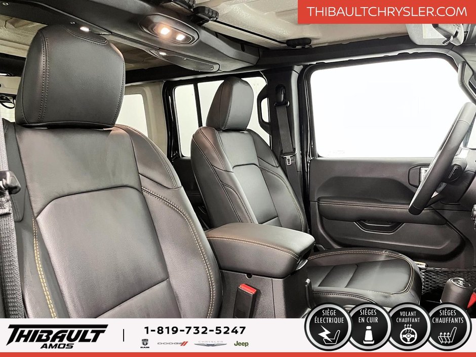 2025 Jeep Wrangler 4-Door SAHARA
